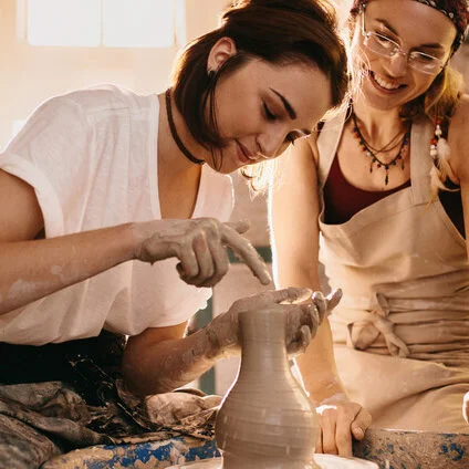 Puduhepa Ceramic’in resmî grup sitesindeki seramik fotoğrafı